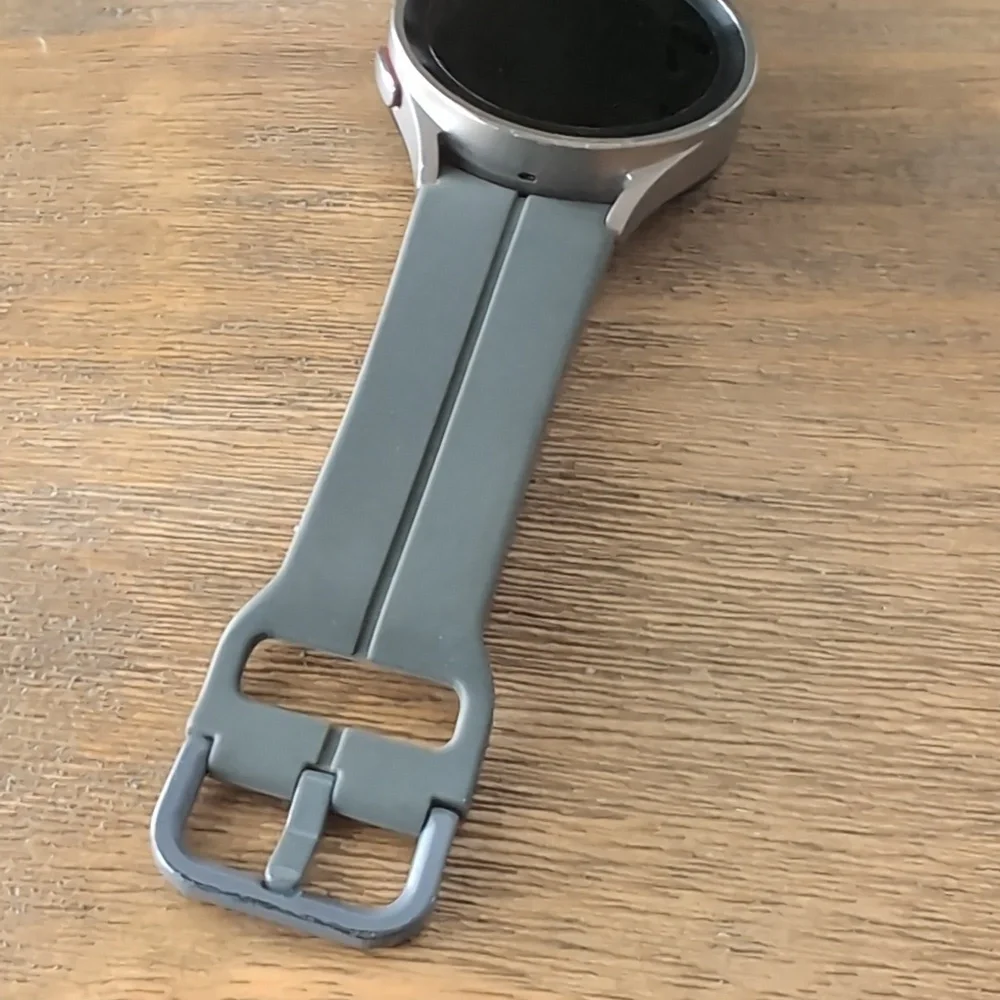 Samsung Galaxy Watch 5 Pro Gray Titanium Premium Fitness Style